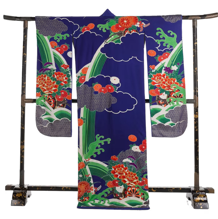 Former Mercury-owned Showa-period kimono © Sotheby’s