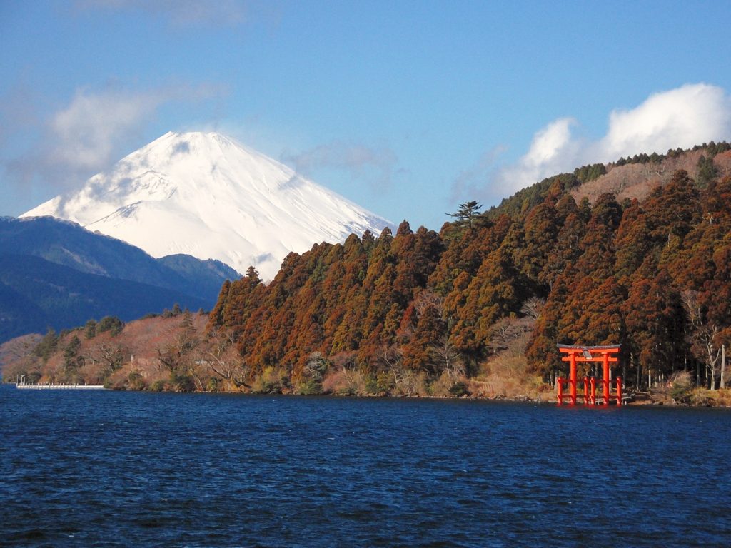 Lake Ashi and Mt Fuji in Hakone