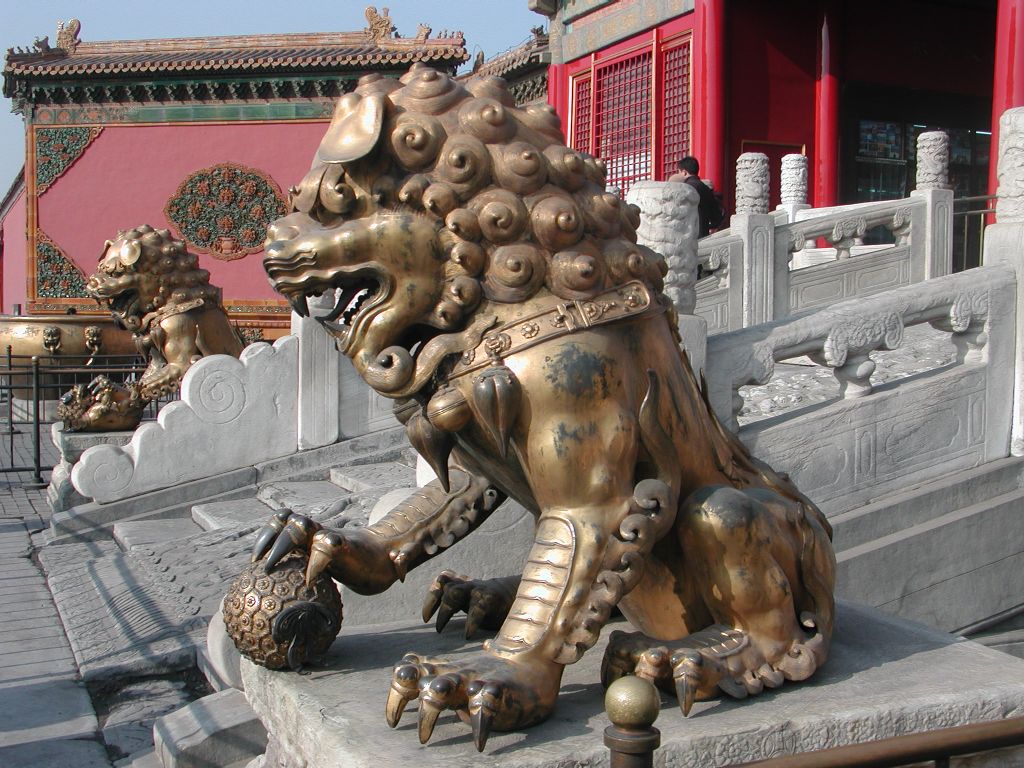 Chinese guardian lions in the Forbidden City
